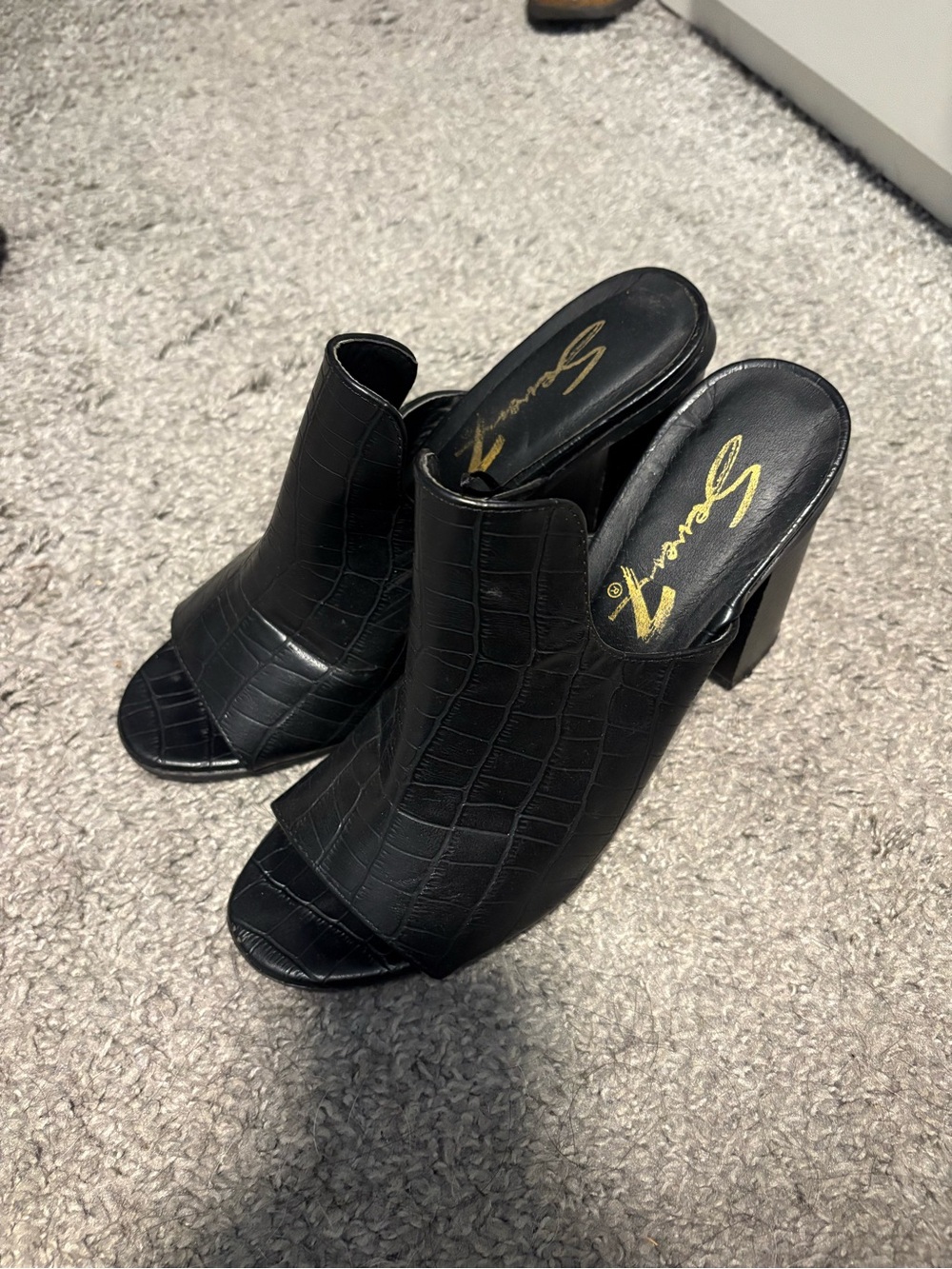 Seychelles Black Croc-Embossed Open-Toe Mule Heels